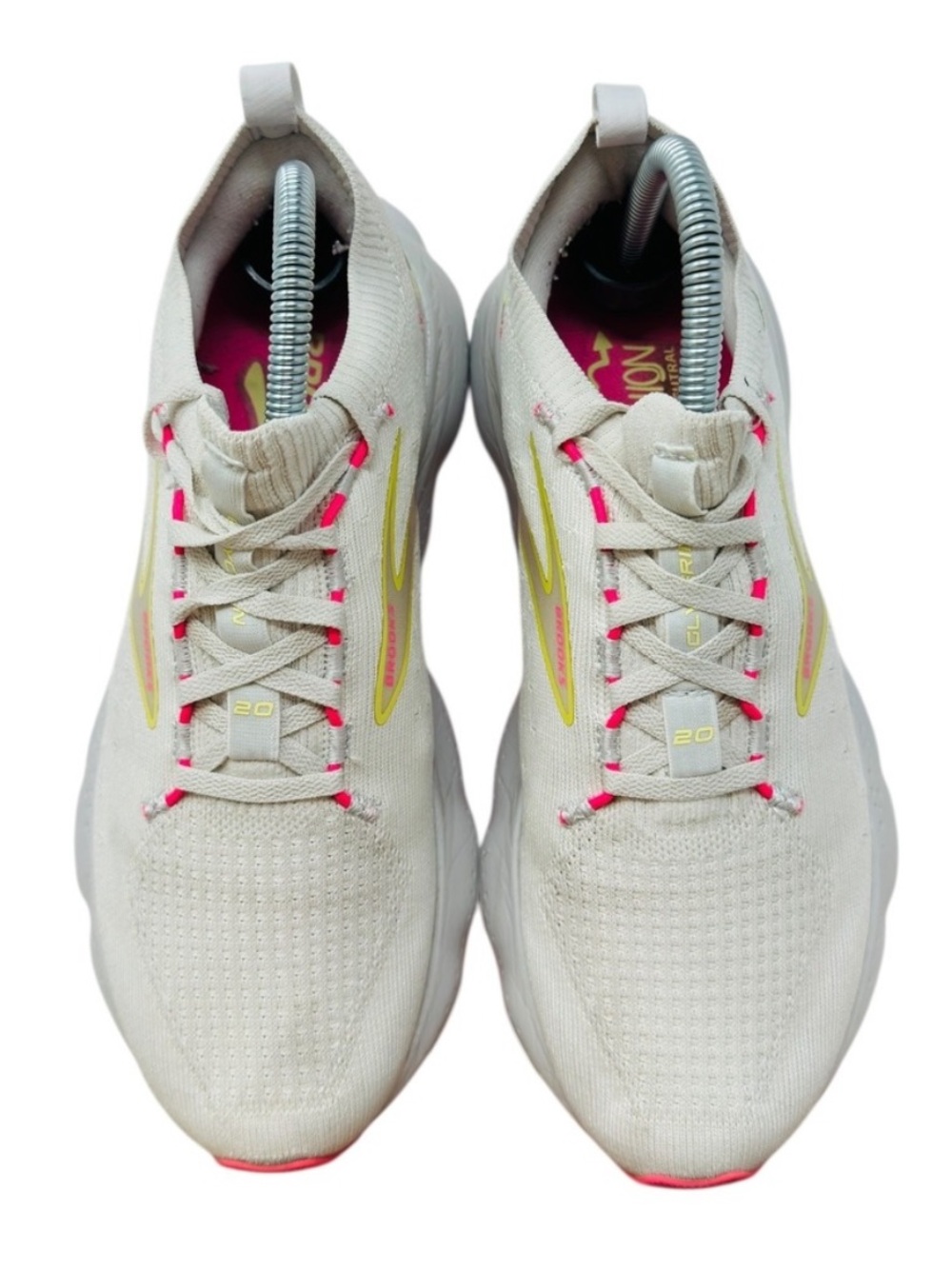 Brooks Glycerin Women's size 8 White & Pink Running Sneakers with Yellow Accents - Picture 10 of 12
